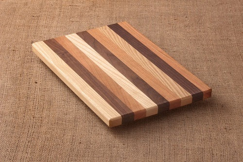 personalized-wood-cutting-boards