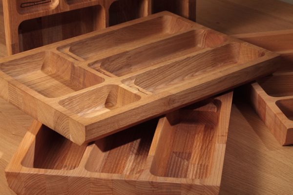 wooden cutlery organizer